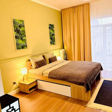 Apartment Old Town De Luxe
